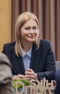 Яворська Олена, директор Інституту