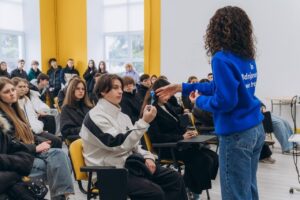 e-formula wow фізика вау фізика днепротех інтерпайп едс метінвест it community credit agricole